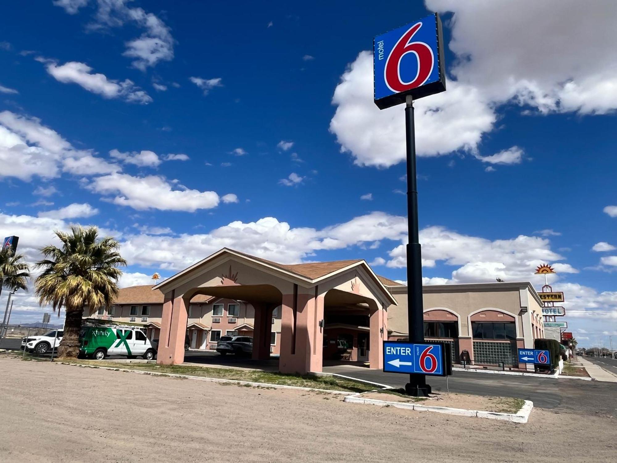 Motel 6 Deming, Nm מראה חיצוני תמונה